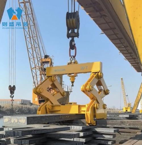 板坯夹钳起重机技术参数详解：5吨至50吨外观图