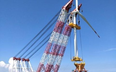 浮式起重机技术参数详解 起重量幅度起升高度工作级别与选型