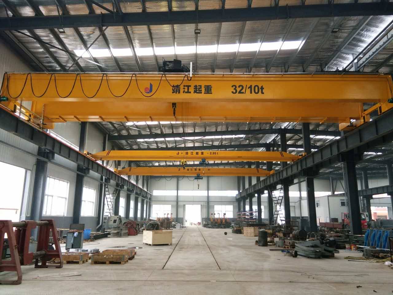桥式门式起重机对比实物图