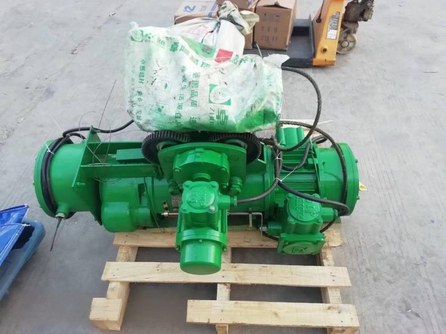 BH型防爆电动葫芦产品图